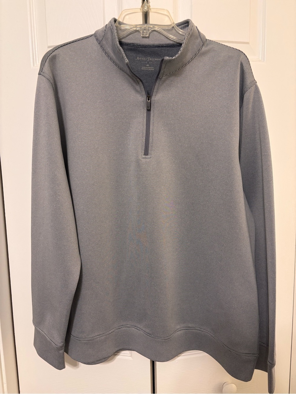 Hickey Freeman Men’s XL sweatshirt 1/4 zip pullover gray stripe preppy
